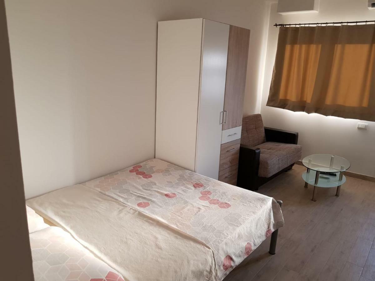 Studio Apartment Matija Podstrana Buitenkant foto