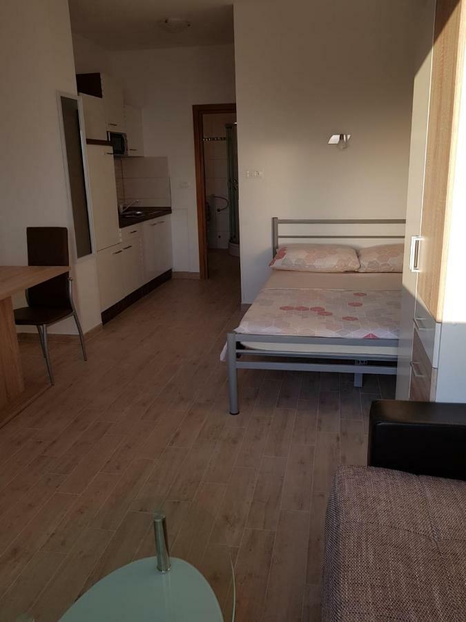 Studio Apartment Matija Podstrana Buitenkant foto