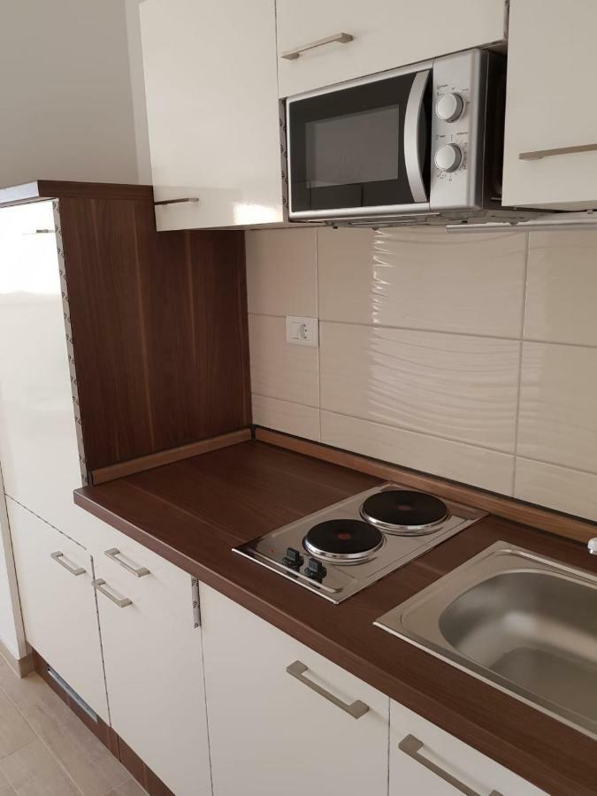 Studio Apartment Matija Podstrana Buitenkant foto